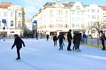 Bruslení v centru Ostravy skončilo. Atmosféra posledních dnů Vánočního kluziště na Masarykově náměstí.