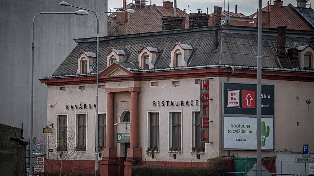 Hotel Corrado kde byli ubytování dva příslušníci ruské tajné služby GRU, 20. dubna 2021 v Ostravě. Agenti Anatolij Čepiga a Alexandr Miškin se v hotelu ubytovali v roce 2014.