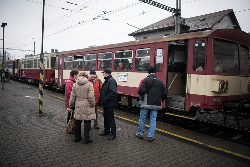 Vyjížďka mimořádným vlakem po šachtách Ostravsko-karvinského revíru. Ilustrační snímek z roku 2017.