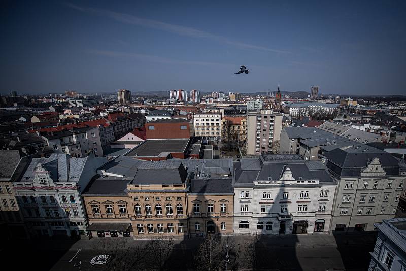 Výhled z Katedrály Božského Spasitele, březen 2021 v Ostravě.