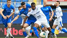 Fotbalisté Baníku Ostrava (v bílém) uhráli v sobotním utkání 25. kola FORTUNA:LIGY cennou bezbrankovou remízu v Liberci.