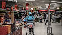 Otevření nově zrekonstruovaného obchodního domu Kaufland v Ostravě-Porubě, 8. prosince 2021.