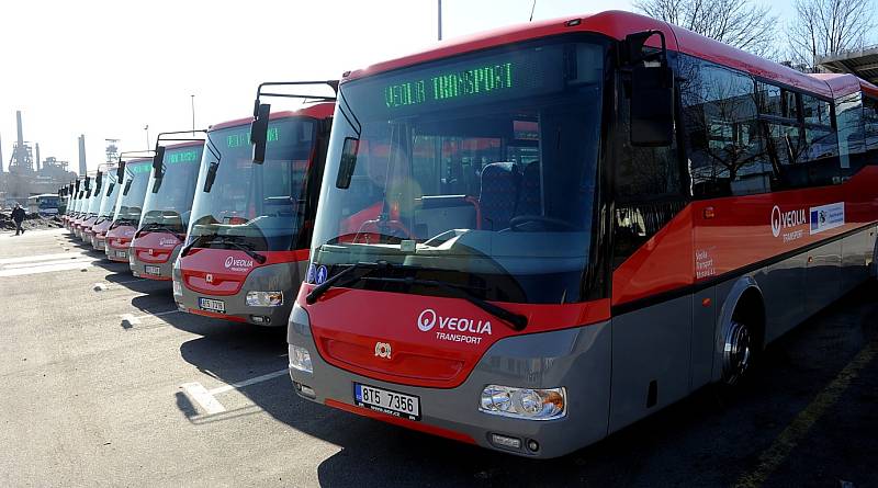 Veolia Transport Morava zařadil do provozu čtrnáct nových autobusů značky SOR, třetí a závěrečnou dodávku v rámci projektu Renovace vozového parku pro příměstskou hromadnou dopravu.