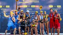 Slavnostní ceremoniál. FIVB Světové série v plážovém volejbalu J&T Banka Ostrava Beach Open, 2. června 2019 v Ostravě.