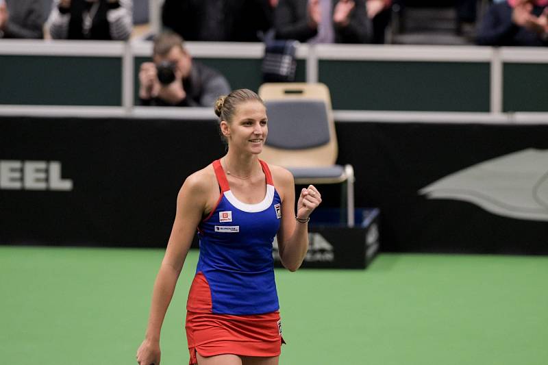 Karolína Plíšková (na snímku) v sobotu v Ostravě porazila Laru Arruabarrenaovou. Po prvním dnu 1. kola Světové skupiny Fed Cupu je tak stav Česko - Španělsko 1:1. 