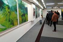 Vernisáž výstavy obrazů malíře, grafika a výtvarníka Jiřího Sibinského, Fragmenty krajiny v Havířově.