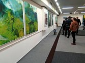 Vernisáž výstavy obrazů malíře, grafika a výtvarníka Jiřího Sibinského, Fragmenty krajiny v Havířově.