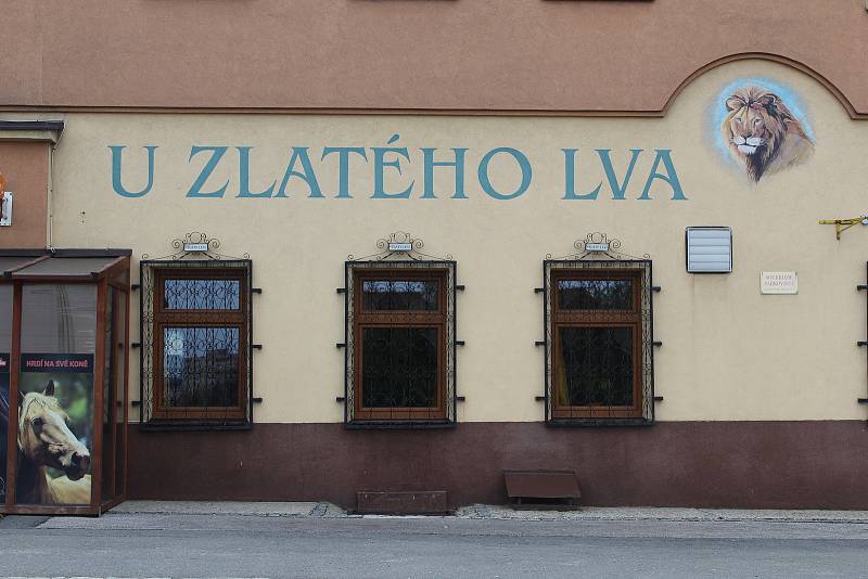 Restaurace U Zlatého lva v Ostravě, květen 2021. 
