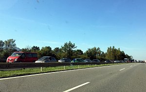 Dopravní situace na výpadovce D56 z Ostravy, 8. září 2023.