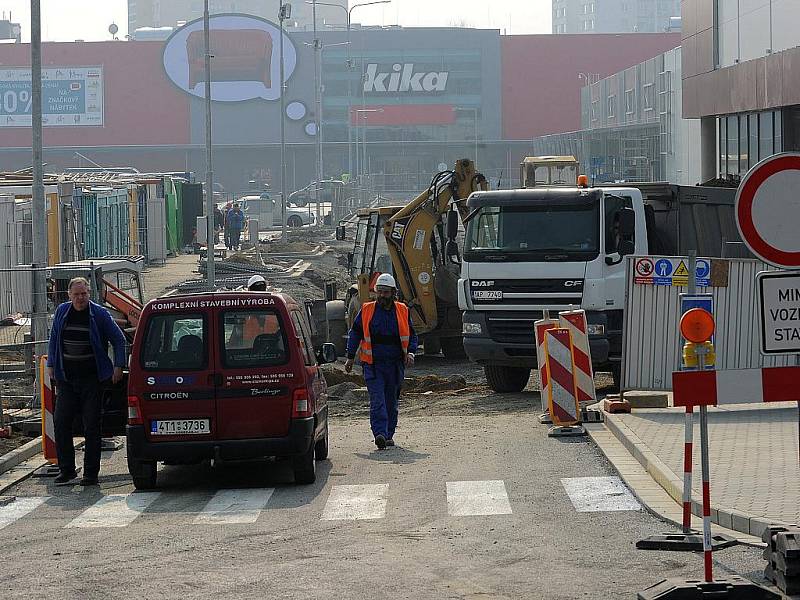 Prvním nájemcem nové jižní části Avion Shopping Parku v Ostravě-Zábřehu se stal rakouský obchodní řetězec s nábytkem Kika.