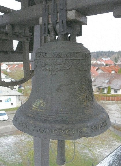 Zvon z roku 1783, váží 30 kilogramů, nyní se nachází ve střešní věži kostela sv. Martina v Beimerstettu.