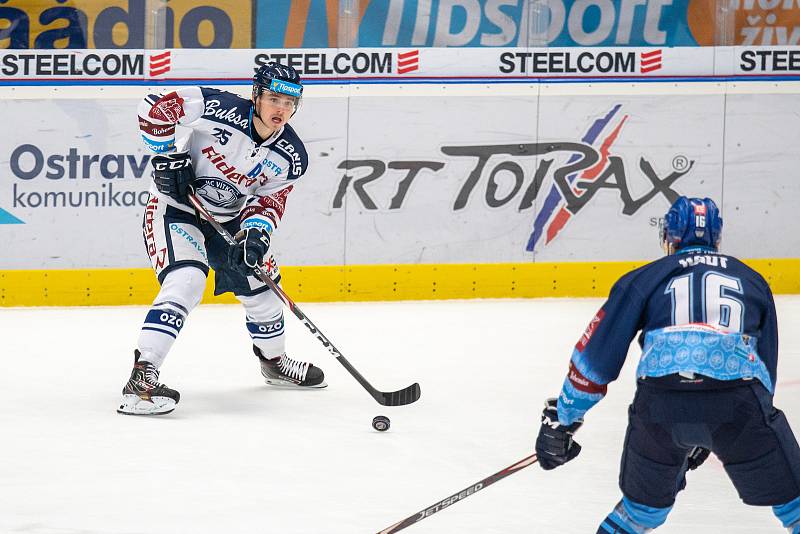 Utkání 17. kola hokejové extraligy: HC Vítkovice Ridera - Rytíři Kladno, 3. listopadu 2019 v Ostravě. Na snímku zleva Patrik Zdráhal, Tomáš Kaut.