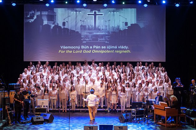 Ostrava zpívá gospel v multifunkční aule Gong v Dolní oblasti Vítkovice.