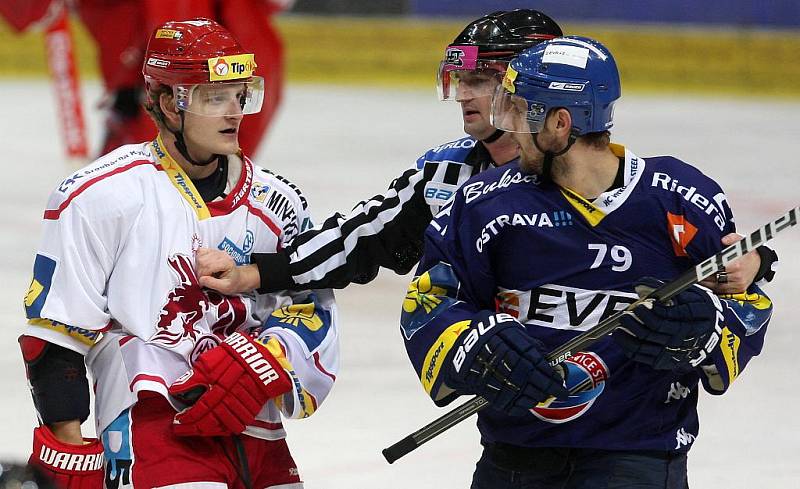 Z utkání HC Vítkovice Steel - HC Oceláři Třinec