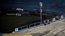 Přestavba fotbalového stadionu Bazaly v Ostravě pokračuje, snímek z 19. března 2019.