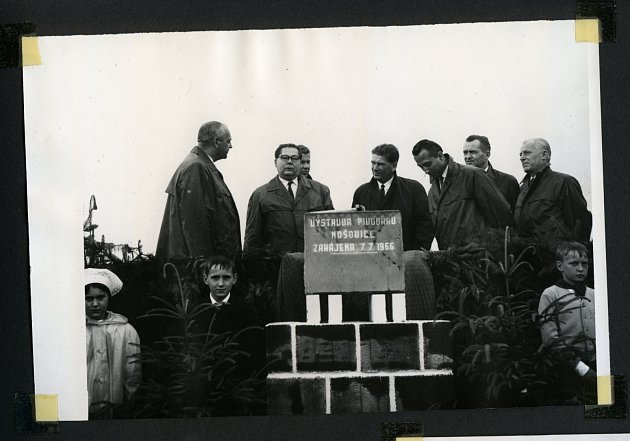 Poklep na základní kámen výstavby pivovaru 7. 7. 1966
