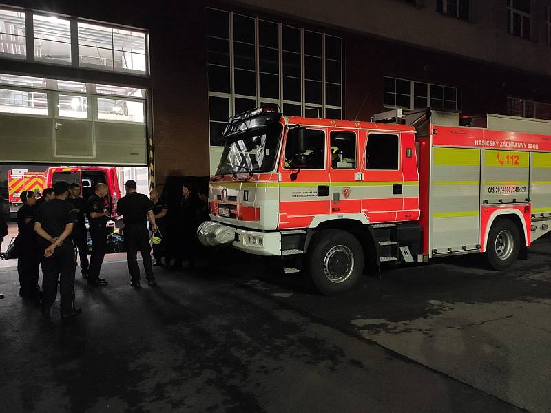 Další hasiči z MS kraje vyjeli na pomoc do Českého Švýcarska, 1. srpna 2022.