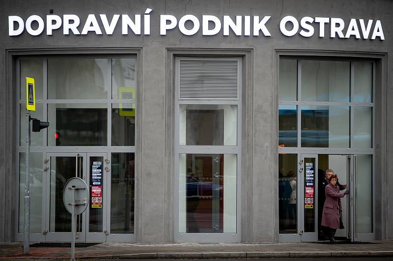 Budova dopravního podniku Ostrava. Ilustrační foto.