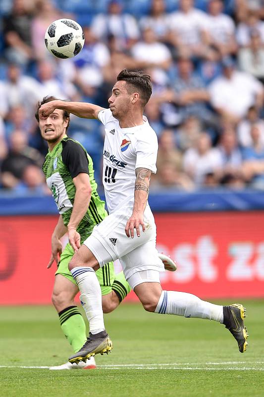 Nadstavba první fotbalové ligy, kvalifikační utkání o Evropskou ligu: FC Baník Ostrava - FK Mladá Boleslav, 1. června 2019 v Ostravě. Na snímku (zleva) Jakub Fulnek a Daniel Holzer.