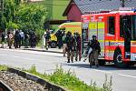 Policie v Ostravě postřelila muže, který hrozil odpálením bomby.