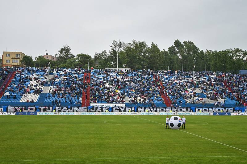 Datum 30. května 2015 a závěrečné utkání sezony s pražskou Duklou se zapíše do historie Baníku jako poslední ligový zápas na Bazalech.
