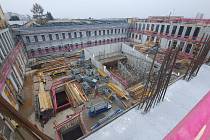 Foto z probíhající výstavby Ekonomické fakulty VŠB-TUO.