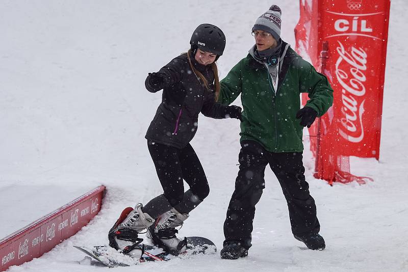 Olympijský festival u Ostravar Arény, 16. února 2018 v Ostravě, sportoviště - snowboarding.