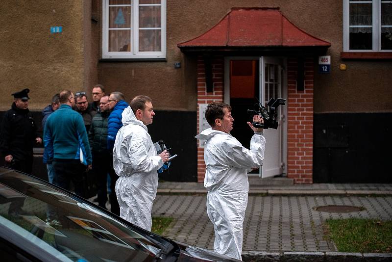 Vyšetřování násilného trestného činu. Příborská ulice, Ostrava - Hrabová, 15. prosince 2019 v Ostravě.