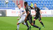 Utkání 4. kola nadstavby první fotbalové ligy, skupina o titul: FC Baník Ostrava - SK Slavia Praha, 19. května 2019 v Ostravě. Na snímku (zleva) Jiří Fleišman, Benjamin Ibrahim Traoré, Vladimír Coufal.