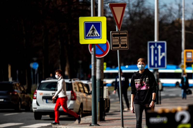 Snímek z období, kdy svět zasáhla pandemie koronaviru. 19. března 2020, Ostrava.