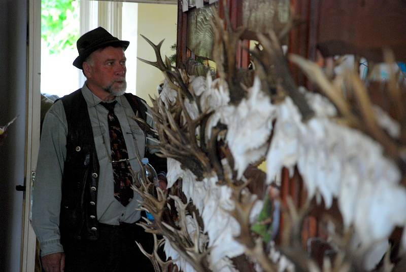 Chovatelská přehlídka trofejí za rok 2013 na zámku v Bílovci.