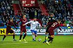 Utkání 20. kola první fotbalové ligy: Baník Ostrava - Sparta Praha, 14. prosince 2019 v Ostravě. Na snímku zleva David Lischka, Milan Baroš, Michal Trávník.