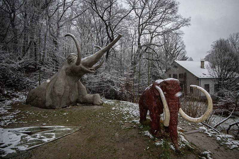 Pravěké sídliště v Hornickém muzeu Landek, kde vzniká nový model pravěkého mamuta, 7. ledna 2021 v Ostravě. Autorem je bývalý havíř Miloš Schaffelhofer