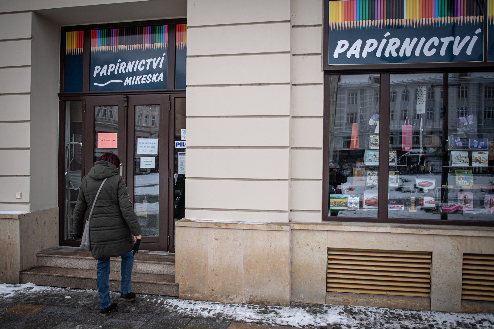 PODÍVEJTE SE: Papírnictví v Ostravě jsou opět otevřená. Lidem chyběla! -  Karvinský a havířovský deník