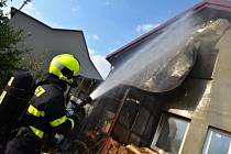 Zásah hasičů u požáru v Šenově.