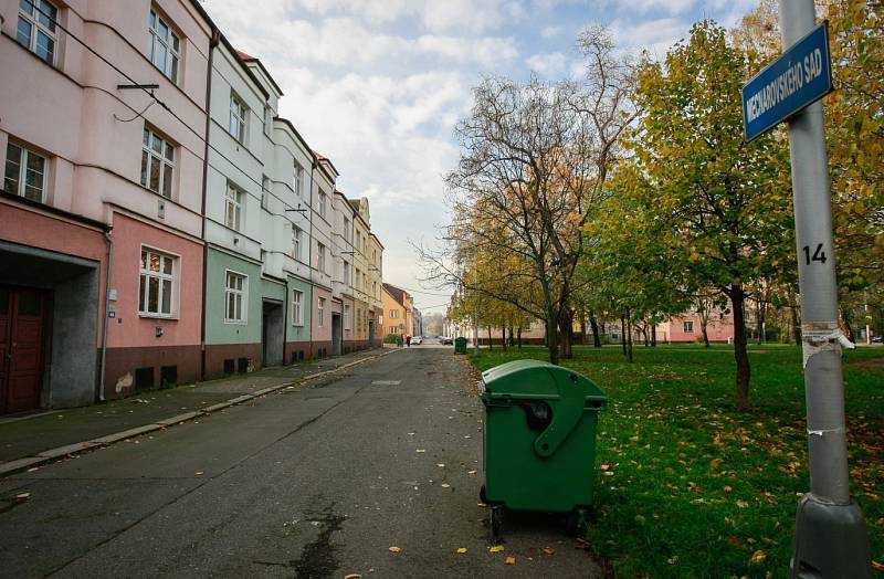 Takzvaný zadní Přívoz patří mezi místa, kam běžný člověk raději nezavítá. Důvod? Sociální složení místních obyvatel . 