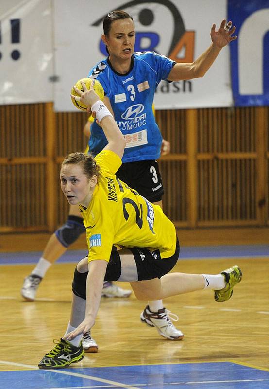 DHC Sokol Poruba – DHK Zora Olomouc 27:25