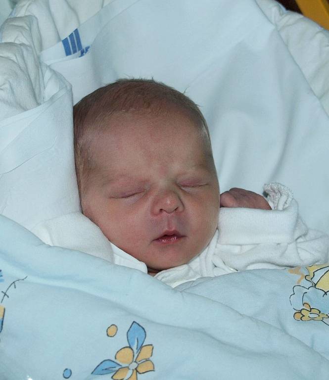 Matyáš Martinek, 27. 12. 2015, 2430 g, 43 cm, Frenštát pod Radhoštěm