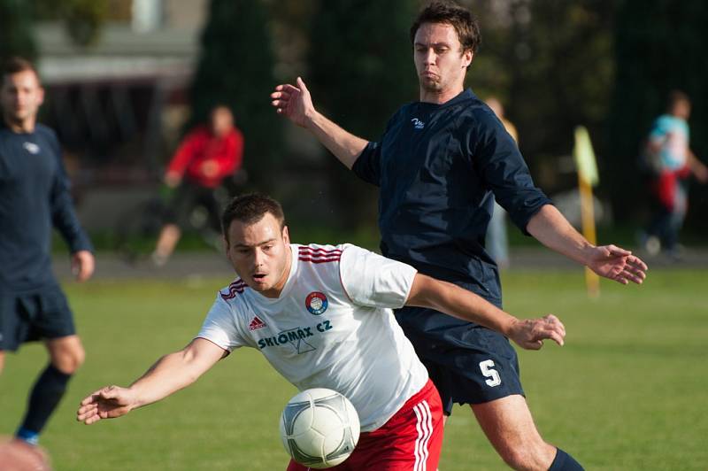 Fotbal SK Šenov – TJ ČSAD Havířov. 