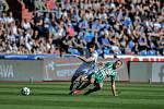 Zápas 24. kola první fotbalové ligy: FC Baník Ostrava vs. Bohemians Praha 1905, 14. dubna 2018 v Ostravě. (vlevo) Hrubý Robert a Hašek Martin.