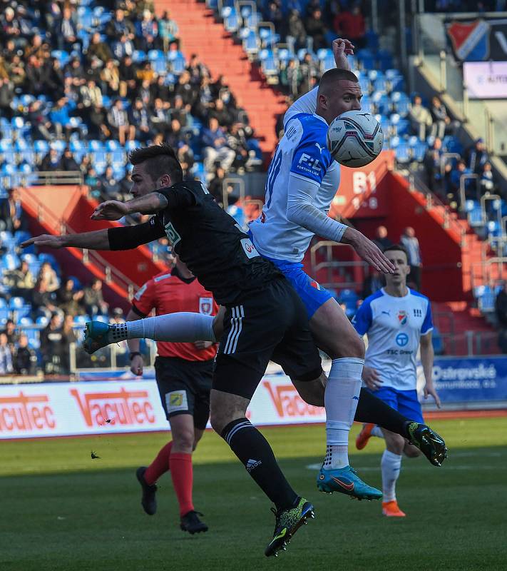 Ladislav Almási z Ostravy - Utkání 26. kola první fotbalové ligy: FC Baník Ostrava - MFK Karviná, 19. března 2022 v Ostravě.