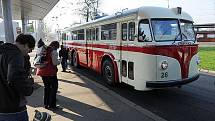 Sobotní projižďky historickým trolejbusem na trase Ostrava hl. nádraží, ZOO , Michalkovice využilo nebyvalé množství zajemců o toto nevšední svezení.