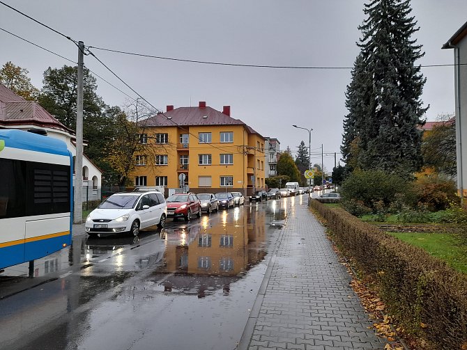 Projet Hlučínem je problém. Důvodem je rekonstrukce frekventované ulice Čs. armády.