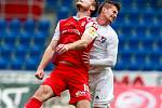 22. kolo Fortuna národní ligy: Baník Ostrava – Pardubice 1:1 -  vlevo Antonín Křapka, vpravo Bronislav Stáňa