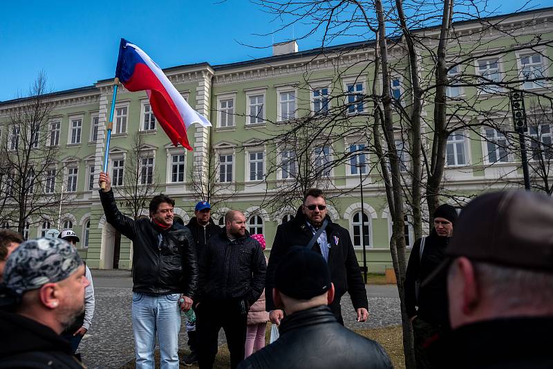 Procházka s Volným blokem, kterou pořádá Lubomír Volný (Poslanec Parlamentu České republiky), se uskutečnila 20. března 2021 v Krnově.