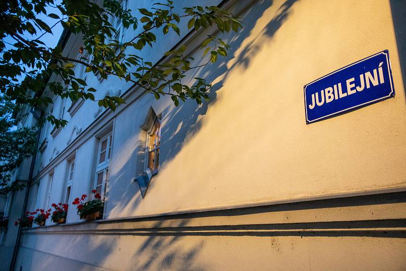 Nové osvětlení v Jubilejní kolonii a v Ostravě-Dubině na ulicích Jaromíra Matuška a Jana Maluchy, říjen 2021 v Ostravě.