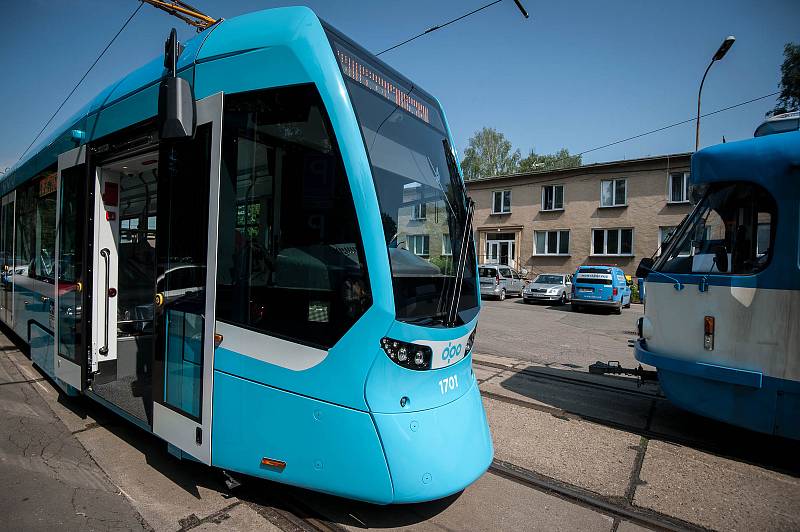 Testovací jízda tramvaje Stadler nOVA 30. května 2018 v Ostravě.