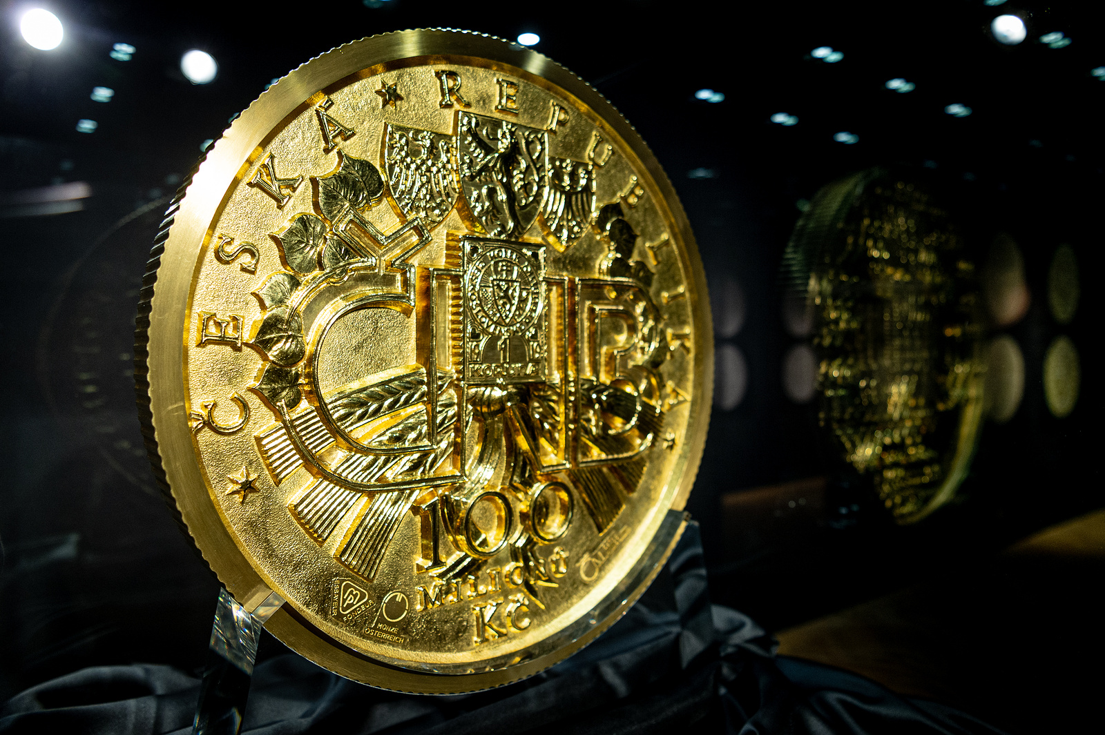 Největší zlatá mince v Evropě - výstava je prodloužena - Moravskoslezský  deník