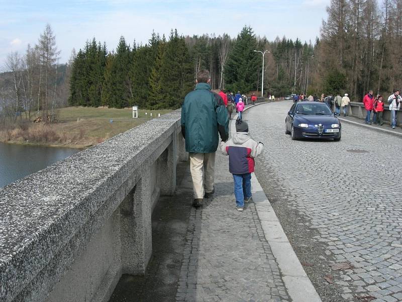 Vodárenská nádrž Kružberk v sobotu 28. března 2009