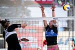 Turnaj Pro Tour kategorie Elite v plážovém volejbale J&T Banka Ostrava Beach Pro, 26. května 2022 v Ostravě. (zleva) Tanja Huberli ze Švýcarska a Marie-Sara Štochlová z České republiky.
